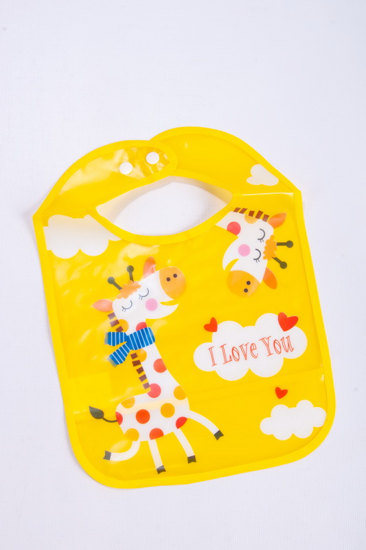 Слинявчик на кнопках 23х24 см